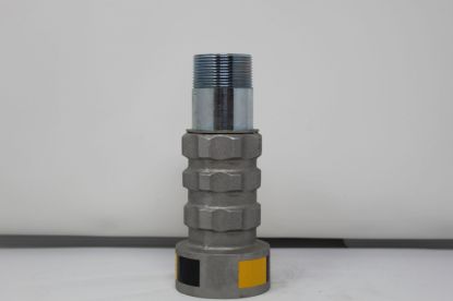 Picture of ACME A577G: 1-1/2" MALE PIPE THREAD x 2-1/4" FEMALE ACME COUPLER